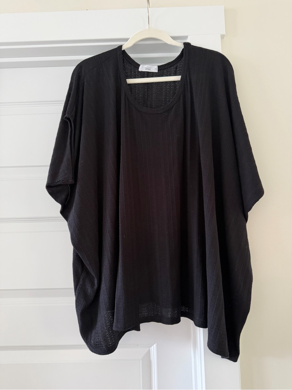 TALULAH Black Open-Front Draped Tunic